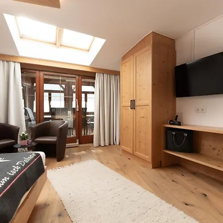 Apartament Berghof - Anno 1588 Sölden